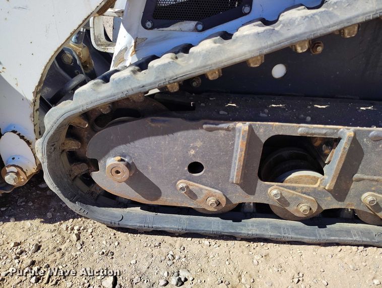 image for item DT0991 2018 Bobcat MT85 compact utility loader