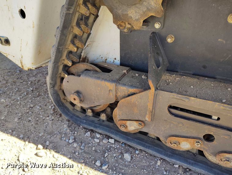 image for item DT0991 2018 Bobcat MT85 compact utility loader