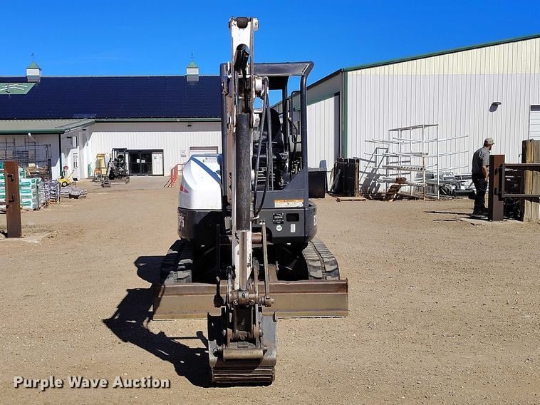 image for item DT0992 2013 Bobcat E35 mini excavator