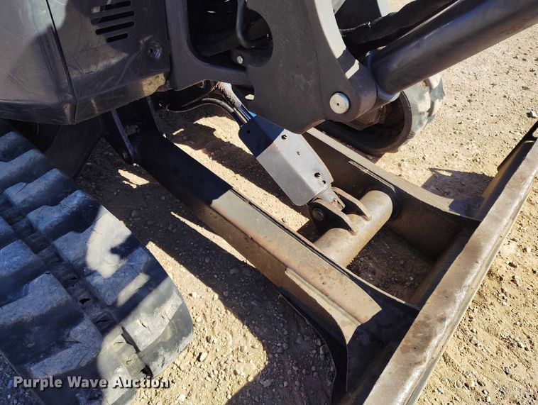 image for item DT0992 2013 Bobcat E35 mini excavator