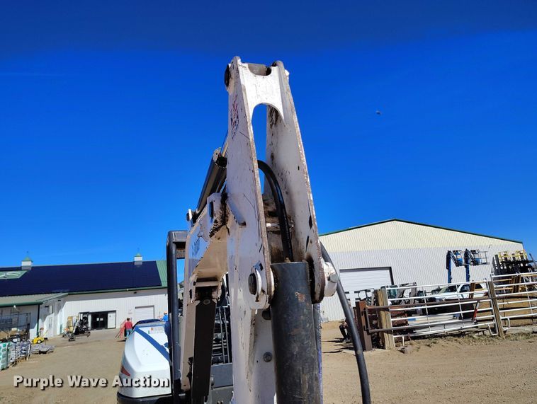 image for item DT0992 2013 Bobcat E35 mini excavator