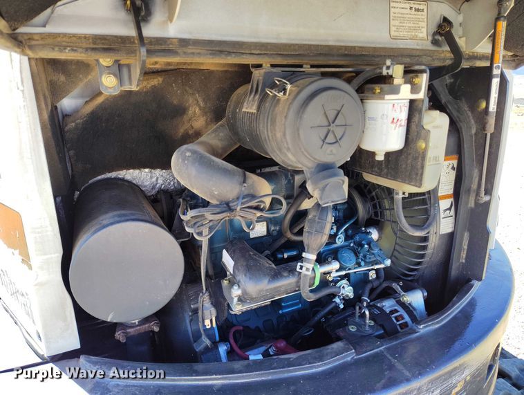 image for item DT0992 2013 Bobcat E35 mini excavator