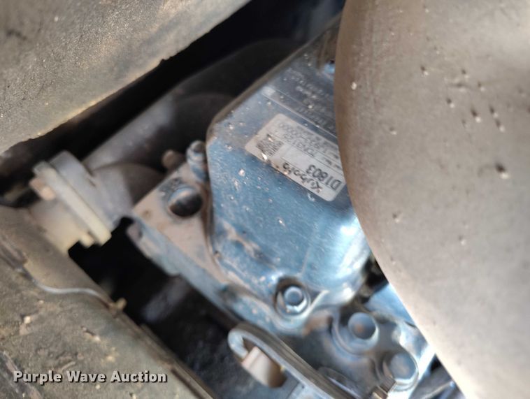 image for item DT0992 2013 Bobcat E35 mini excavator