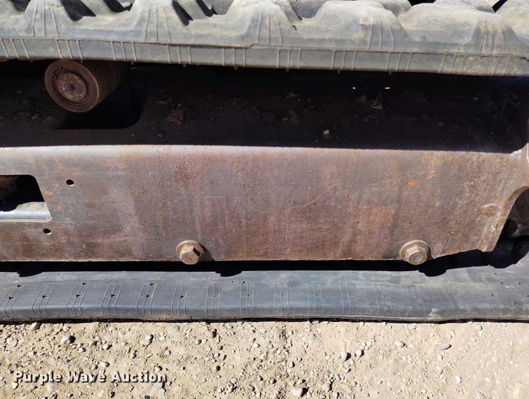 image for item DT0992 2013 Bobcat E35 mini excavator