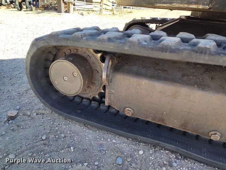 image for item DT0992 2013 Bobcat E35 mini excavator