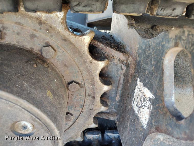 image for item DT0992 2013 Bobcat E35 mini excavator