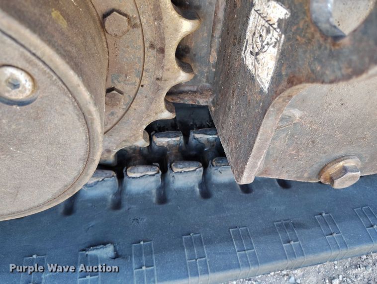 image for item DT0992 2013 Bobcat E35 mini excavator