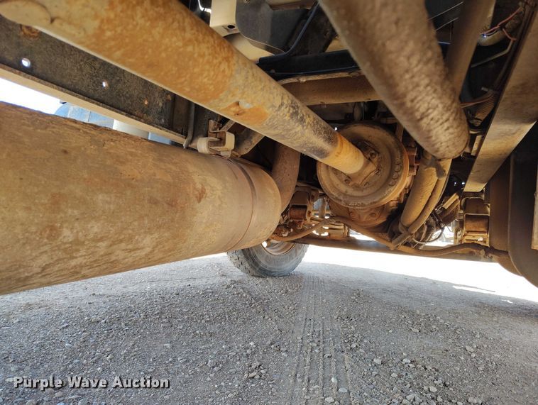 image for item DT0994 1996 Chevrolet Kodiak C7500  dump flatbed truck