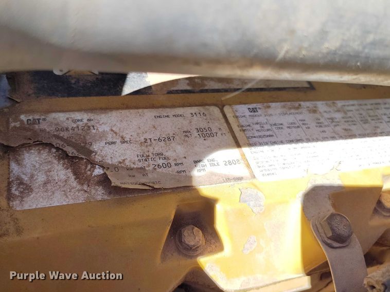 image for item DT0994 1996 Chevrolet Kodiak C7500  dump flatbed truck