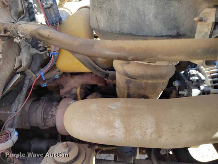 image for item DT0994 1996 Chevrolet Kodiak C7500  dump flatbed truck