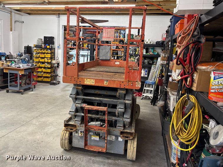 image for item DU0342 Skyjack SJ 4632 scissor lift
