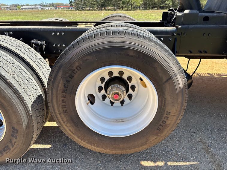 image for item DU0407 2025 Mack Granite dump truck