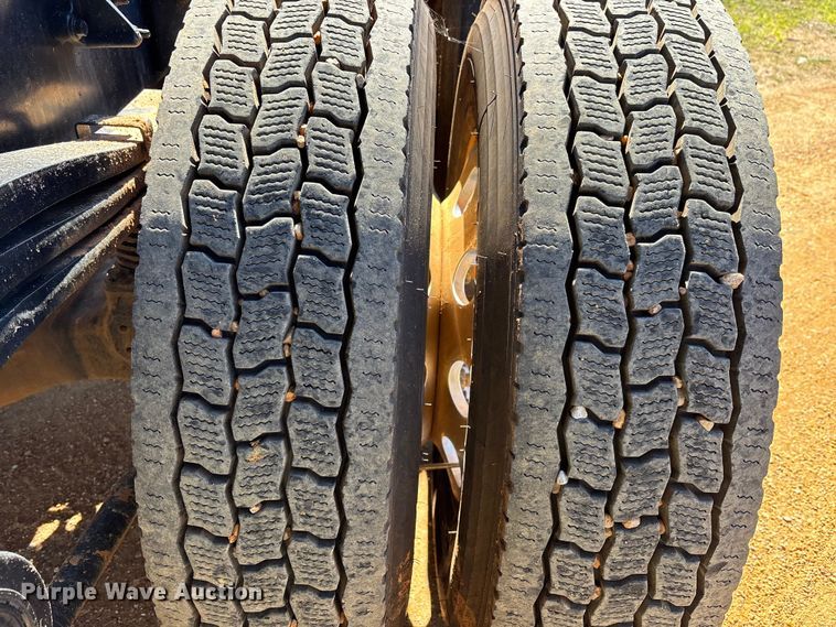 image for item DU0408 2025 Mack Granite dump truck