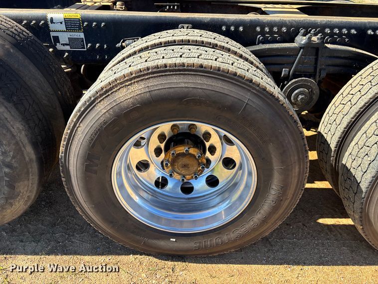 image for item DU0408 2025 Mack Granite dump truck