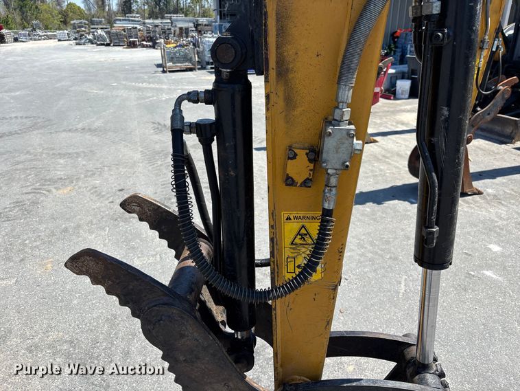 image for item DU0414 2022 Sany SY35U mini excavator