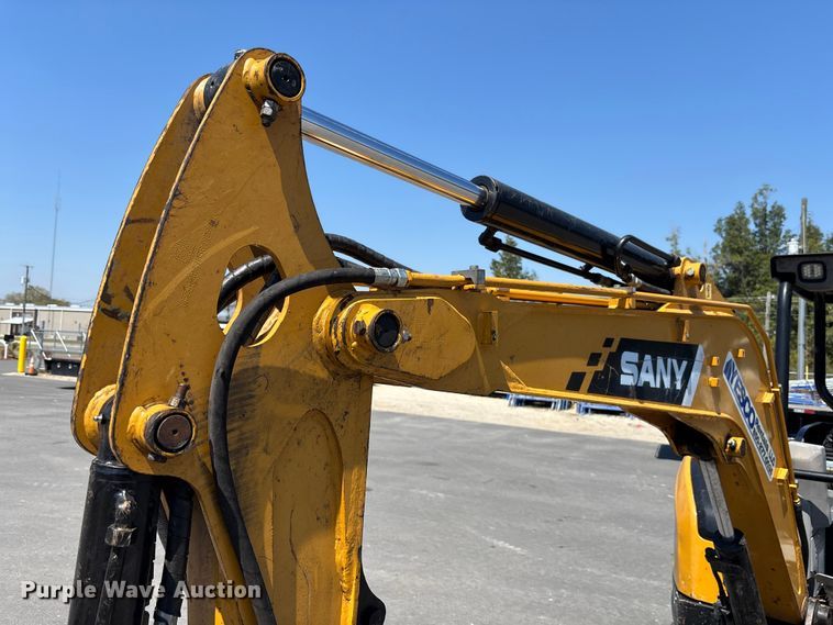 image for item DU0414 2022 Sany SY35U mini excavator