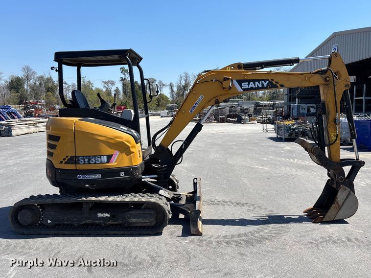 image for item DU0415 Sany SY35U mini excavator