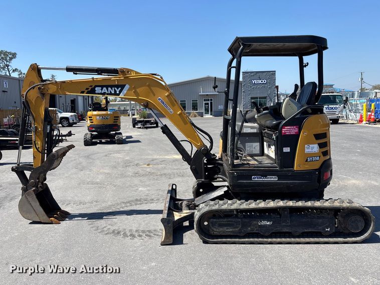 image for item DU0415 Sany SY35U mini excavator