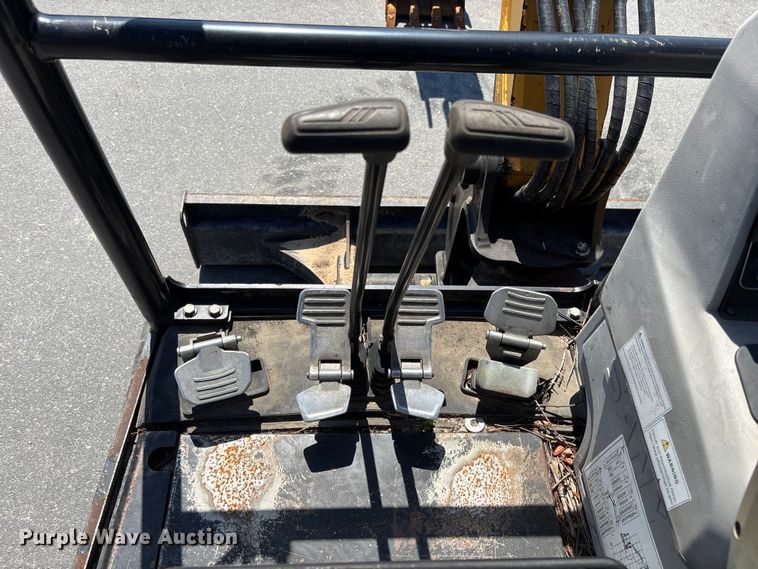 image for item DU0415 Sany SY35U mini excavator