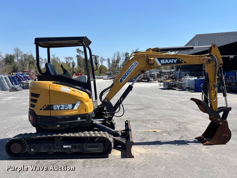 image for item DU0416 Sany SY35U mini excavator