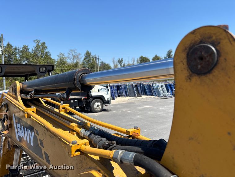 image for item DU0416 Sany SY35U mini excavator