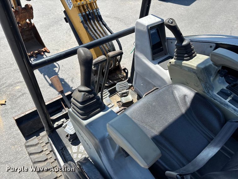 image for item DU0416 Sany SY35U mini excavator