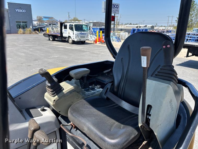 image for item DU0416 Sany SY35U mini excavator