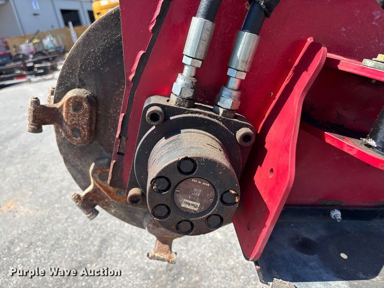 image for item DU0418 Toro STX 26 stump grinder