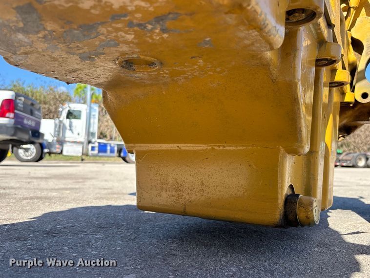 image for item DU0420 2001 Caterpillar 3176 engine