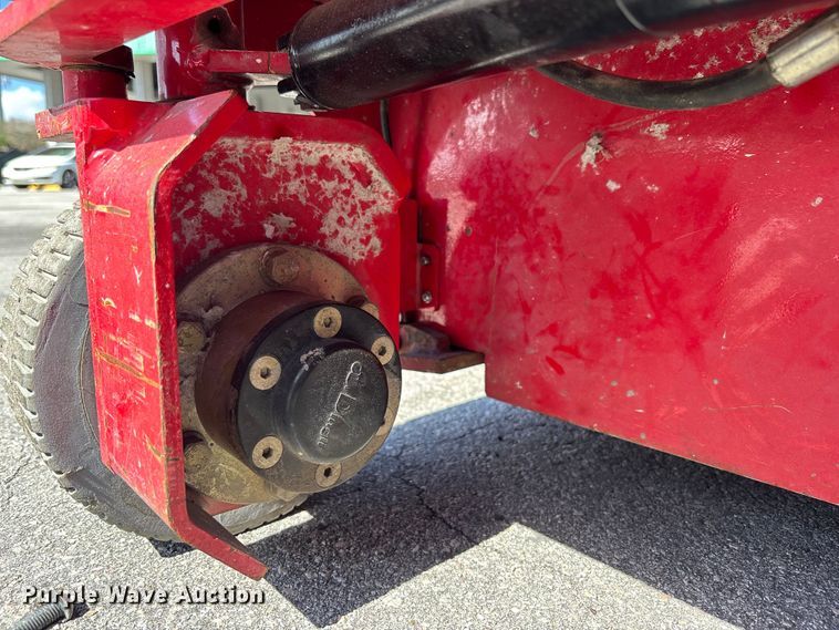 image for item DU0421 2016 MEC 1330SE scissor lift