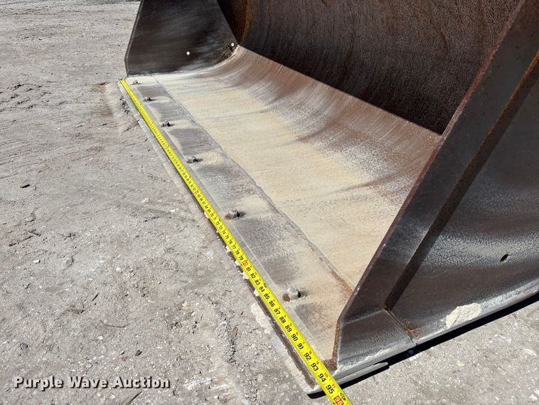 image for item DU0422 2021 John Deere 344L wheel loader