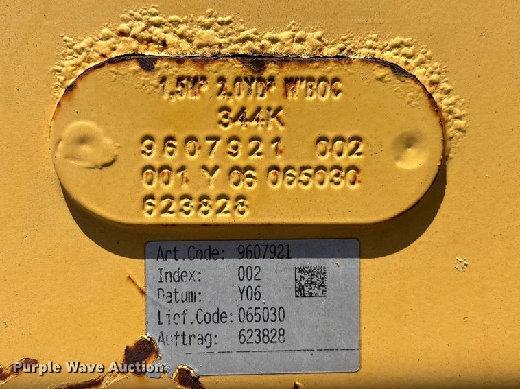 image for item DU0422 2021 John Deere 344L wheel loader