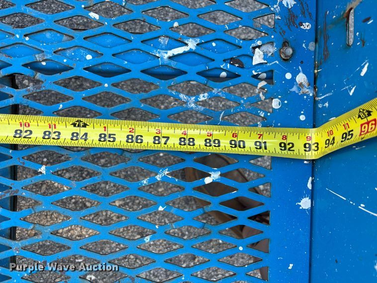 image for item DU0445 2008 Genie S-80 boom lift