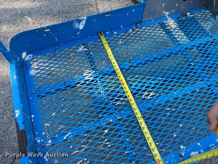 image for item DU0445 2008 Genie S-80 boom lift