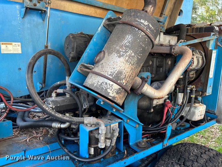 image for item DU0445 2008 Genie S-80 boom lift