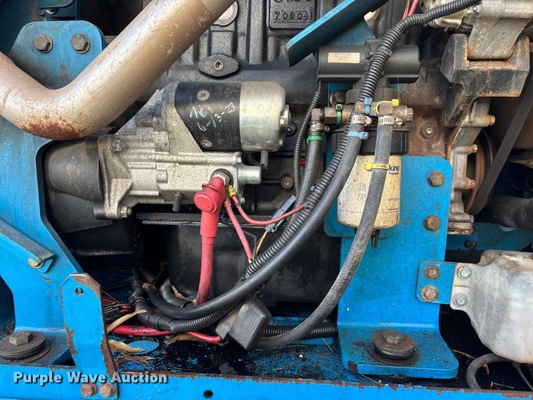 image for item DU0445 2008 Genie S-80 boom lift