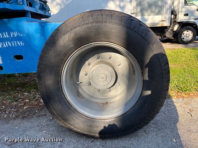 image for item DU0445 2008 Genie S-80 boom lift