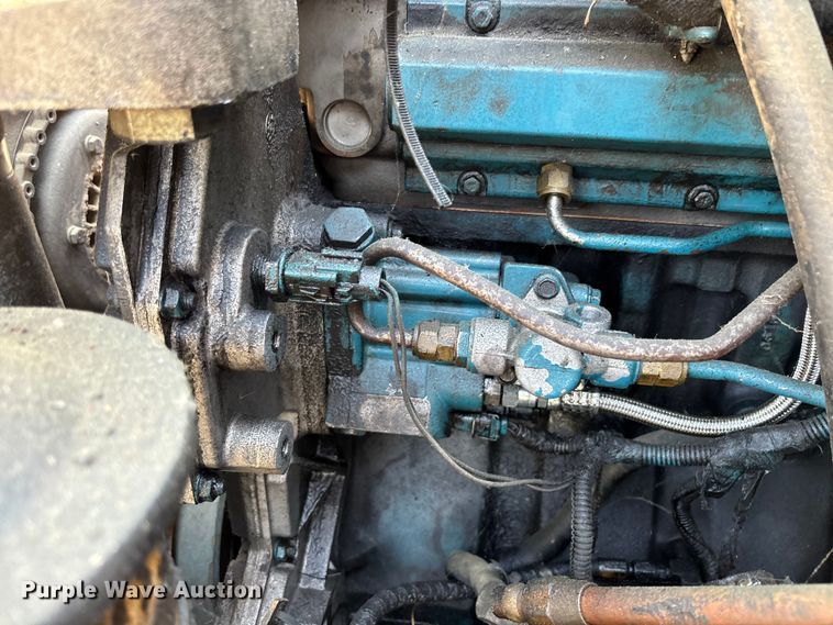 image for item DU0452 2003 International 4300 dump truck