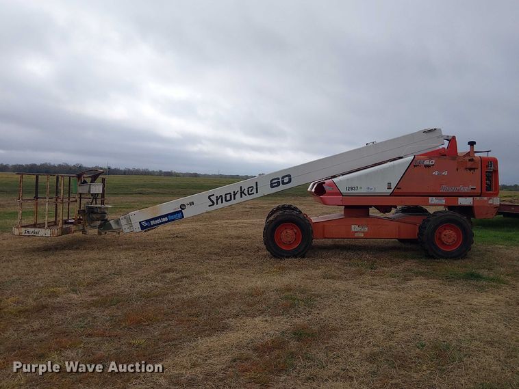 image for item DU3047 2007 Snorkel TB60 boom lift