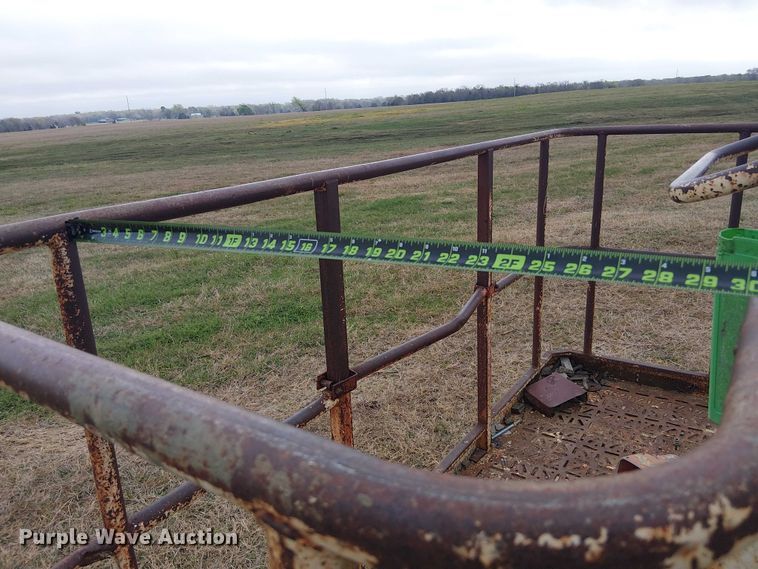 image for item DU3047 2007 Snorkel TB60 boom lift