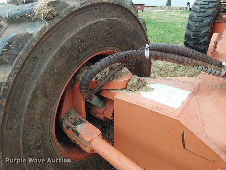 image for item DU3047 2007 Snorkel TB60 boom lift