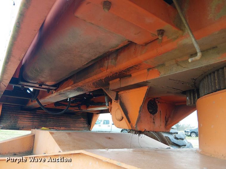 image for item DU3047 2007 Snorkel TB60 boom lift