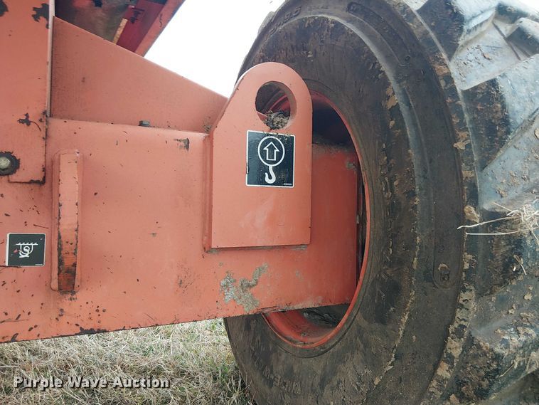 image for item DU3047 2007 Snorkel TB60 boom lift