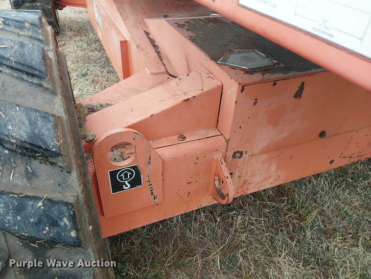 image for item DU3047 2007 Snorkel TB60 boom lift