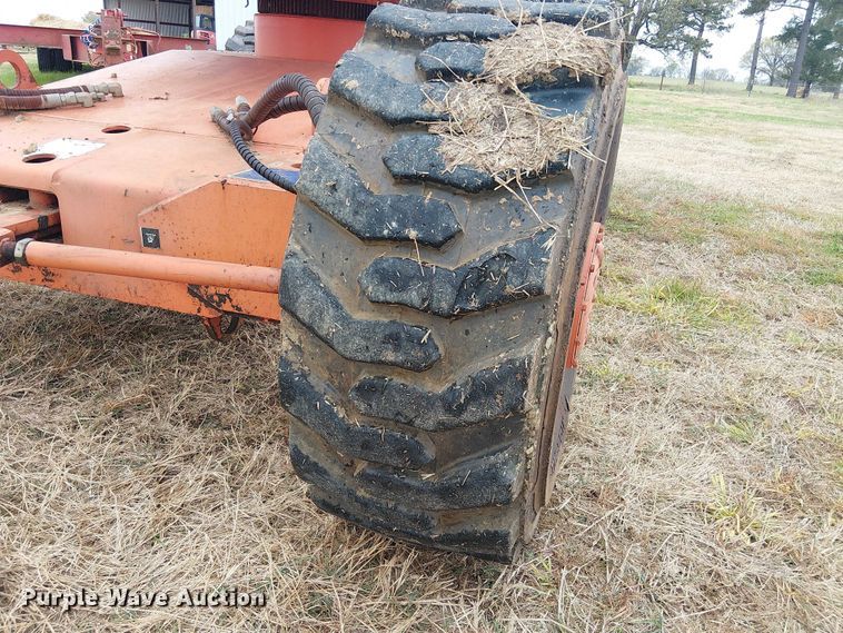 image for item DU3047 2007 Snorkel TB60 boom lift