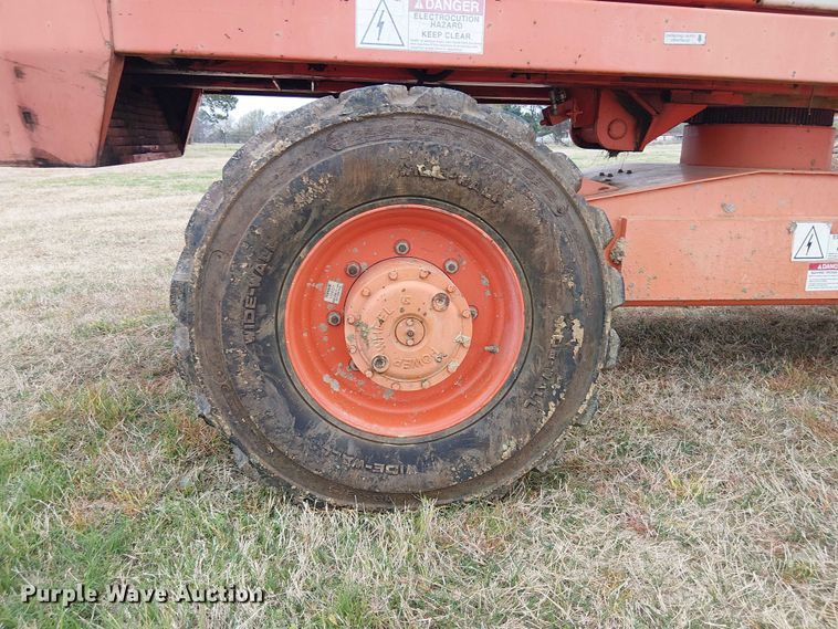 image for item DU3047 2007 Snorkel TB60 boom lift