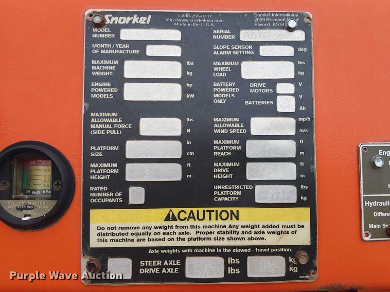 image for item DU3047 2007 Snorkel TB60 boom lift