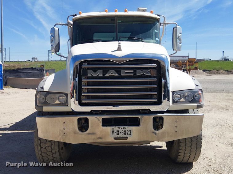 image for item DU3102 2017 Mack Granite GU713 dump truck