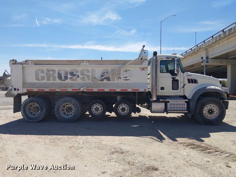 image for item DU3102 2017 Mack Granite GU713 dump truck