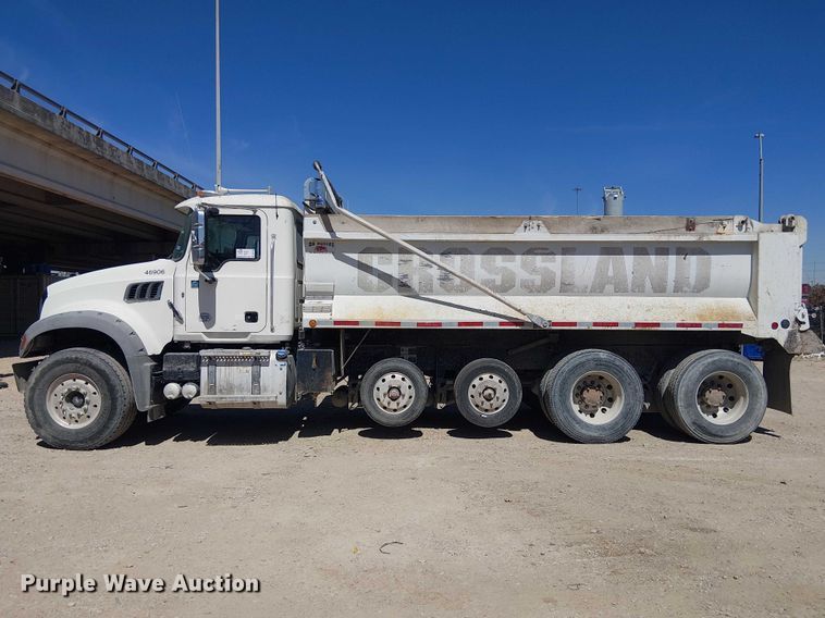 image for item DU3102 2017 Mack Granite GU713 dump truck